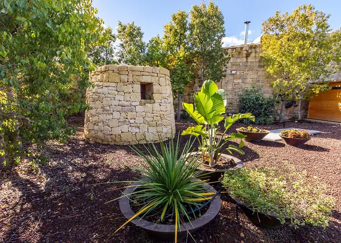 Sunset Haven At Ferdinand's Grove With Private Pool Dom wakacyjny Siggiewi